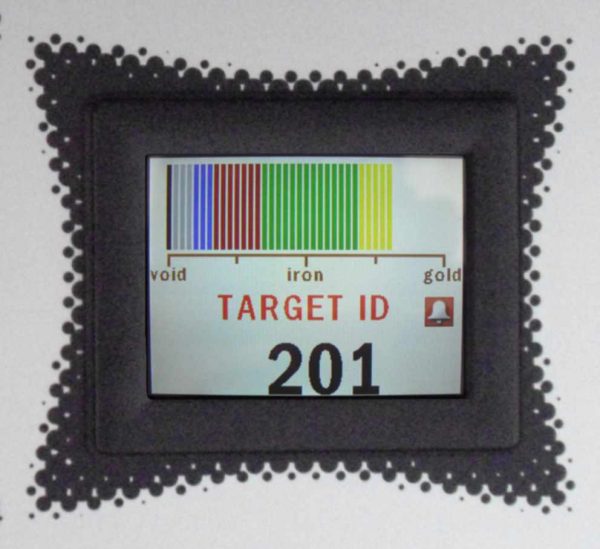 quatroforce_geofysikos_anixneuths_xrusou