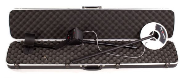 geo_examiner_metallikos_anixneyths_3d geo_examiner_metallikos_anixneyths_3d