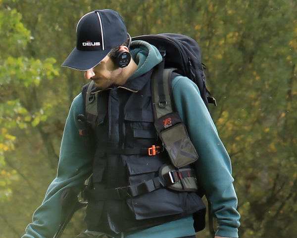 anixneyths-metallon-kinhto-thlefono-thiki-xp-phone-pocket