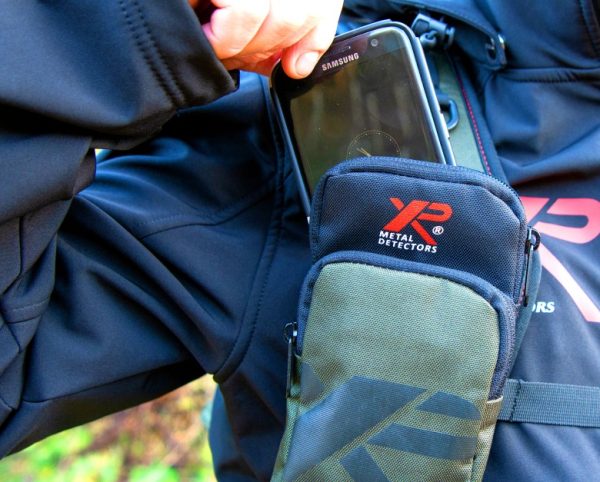 anixneyths-xrysoy-kinhto-thlefono-thiki-xp-phone-pocket