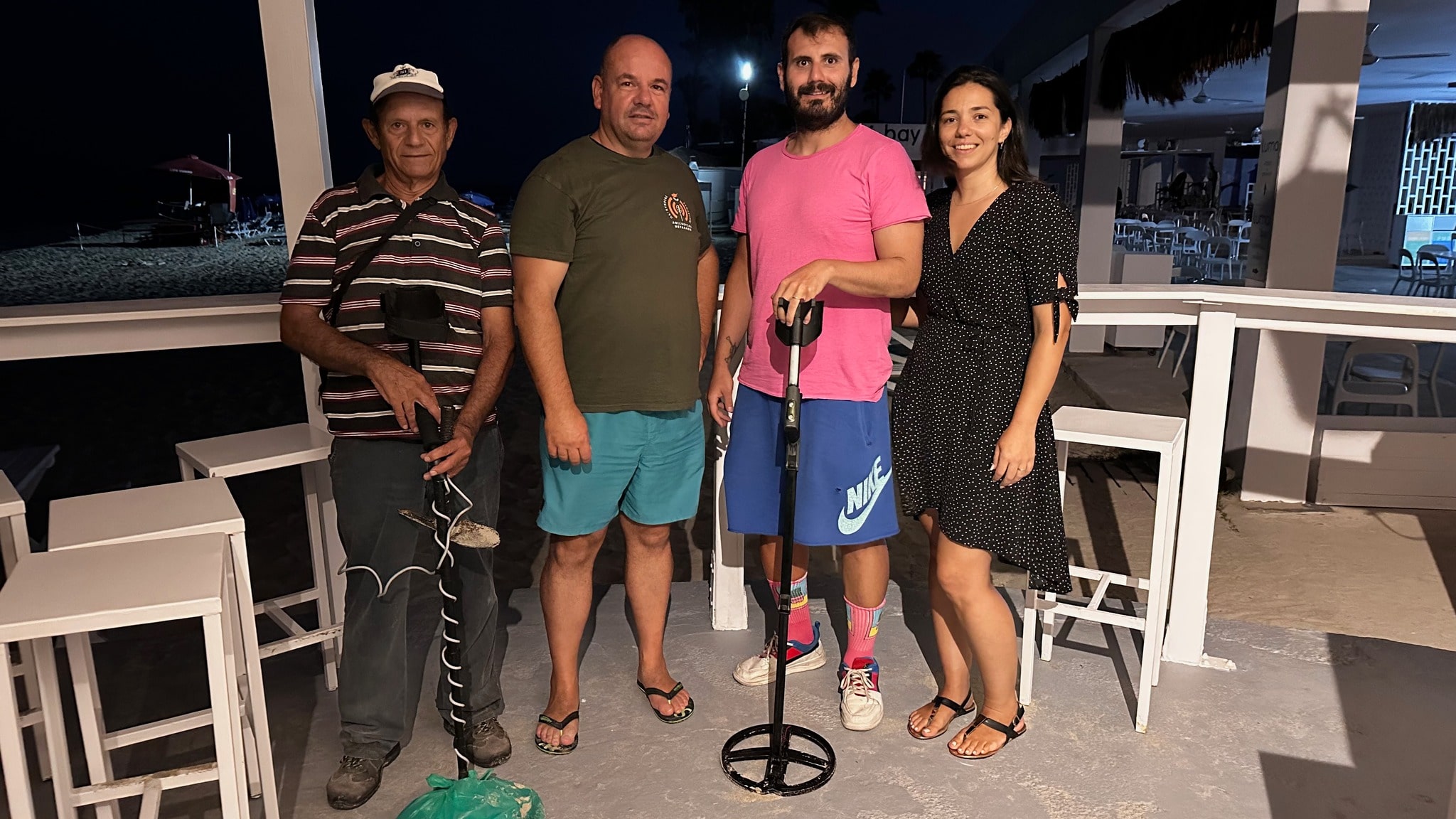 anixneyths-metallon-xp-deus-2-anakalyptei-se-paralia-xameno-daxtylidi-sth-kypro-min anixneyths-metallon-xp-deus-2-anakalyptei-se-paralia-xameno-daxtylidi-sth-kypro-min